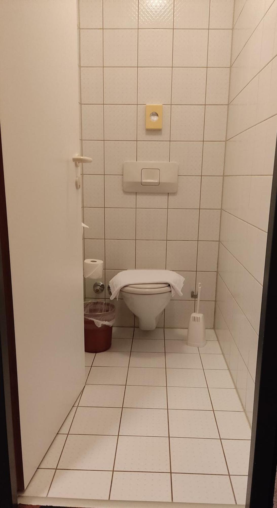 Hotel Gasthof Kroenele Lustenau Bagian luar foto