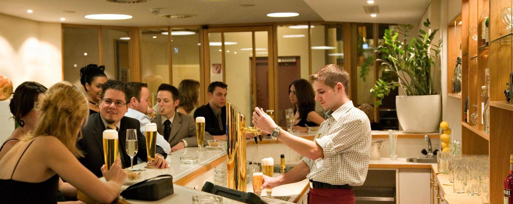 Hotel Gasthof Kroenele Lustenau Bagian luar foto
