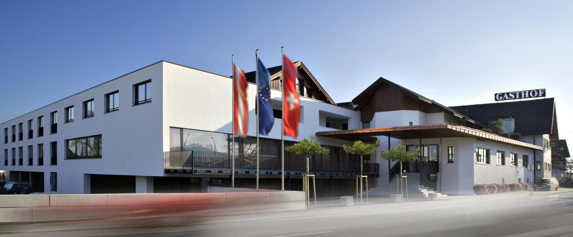 Hotel Gasthof Kroenele Lustenau Bagian luar foto